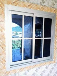 fenêtre sur mesure à Labastide-Rouairoux